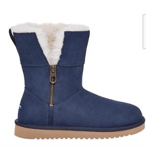 KOOLABURRA by UGG Aribel Insignia blue winter boots